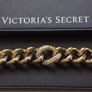 VICTORIA’S SECRET BRACELET IN GOLD
